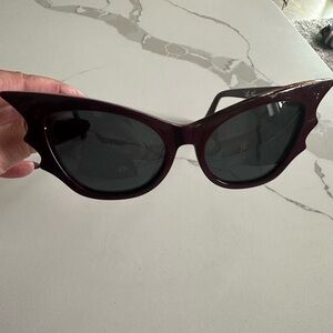 La Femme en noir Vamp Batwing sunglasses in Oxblood